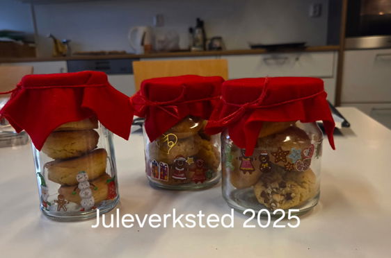 et par glass med mat i et par glass med mat i